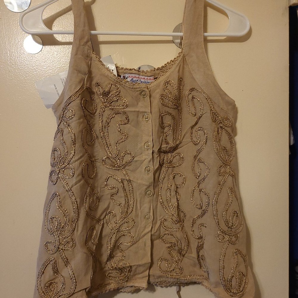 JUST CRUISING  NWT TOP